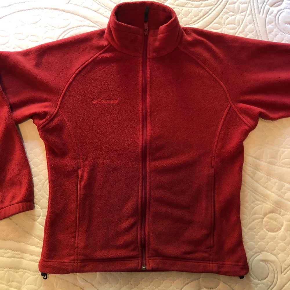 Medium Rust colored Columbia zip up coat